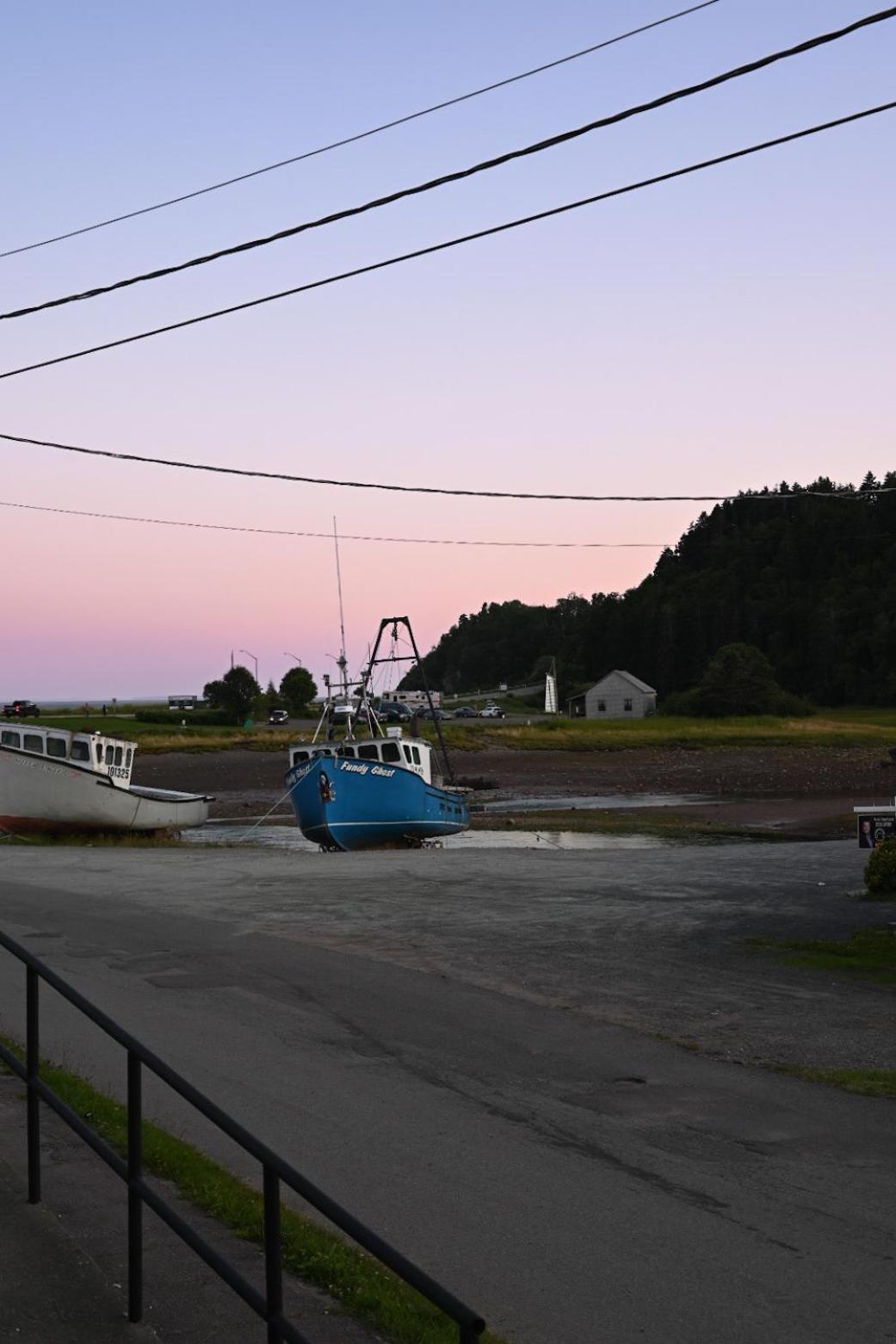 Finn'S Studio, Fundy Park Альма Экстерьер фото